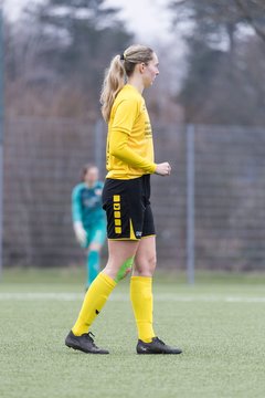 Bild 307 - F SSC Hagen Ahrensburg - SV Frisia Risum-Lindholm : Ergebnis: 1:2